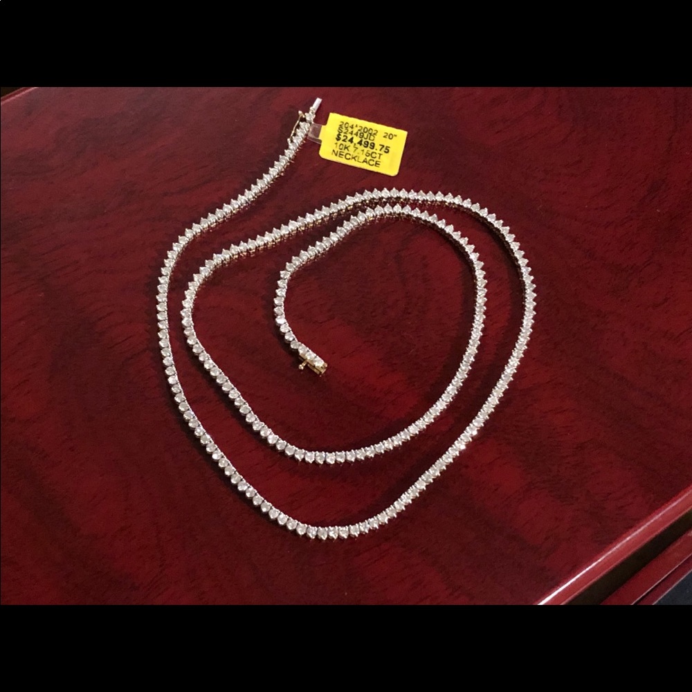 Diamond tennis necklace